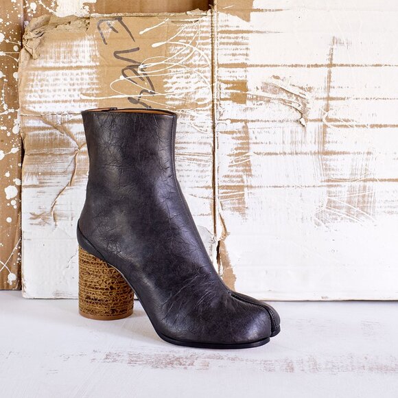 Margiela Tabi Paper Boots in Black, size 38 - Picture 1 of 11